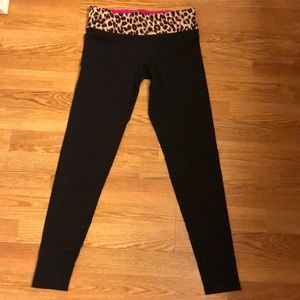 Victoria’s Secret reversible leggings SMALL